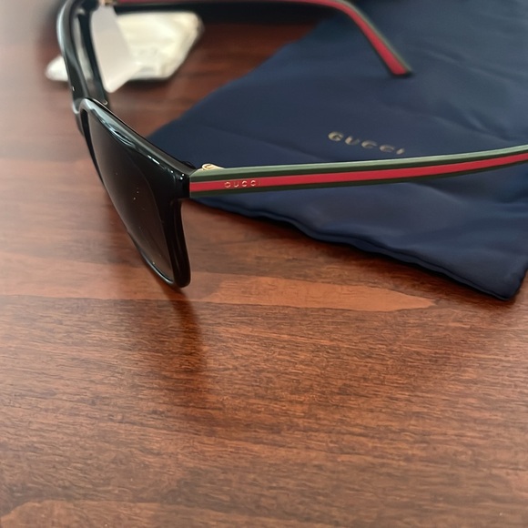 NWT Gucci Sunglasses - Picture 3 of 4